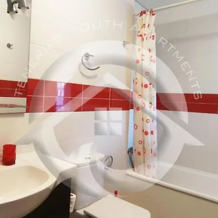 Lucky E Mya Apartment *