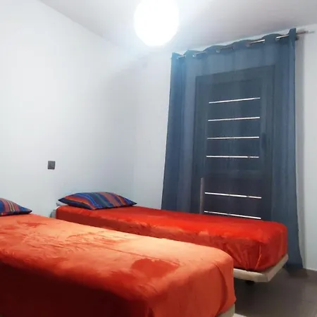 Lucky E Mya Apartment *
